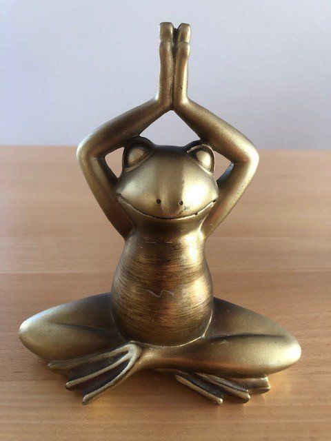 Statuette: Yoga Frosch-Deko – Usato da Altbüron venduto da zet_pnw5 2