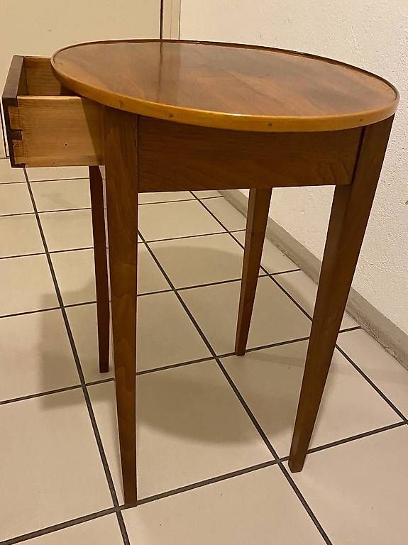 Tavoli: Table en bois avec un tiroir – Usato da St-Blaise venduto da NSUTT1953 1