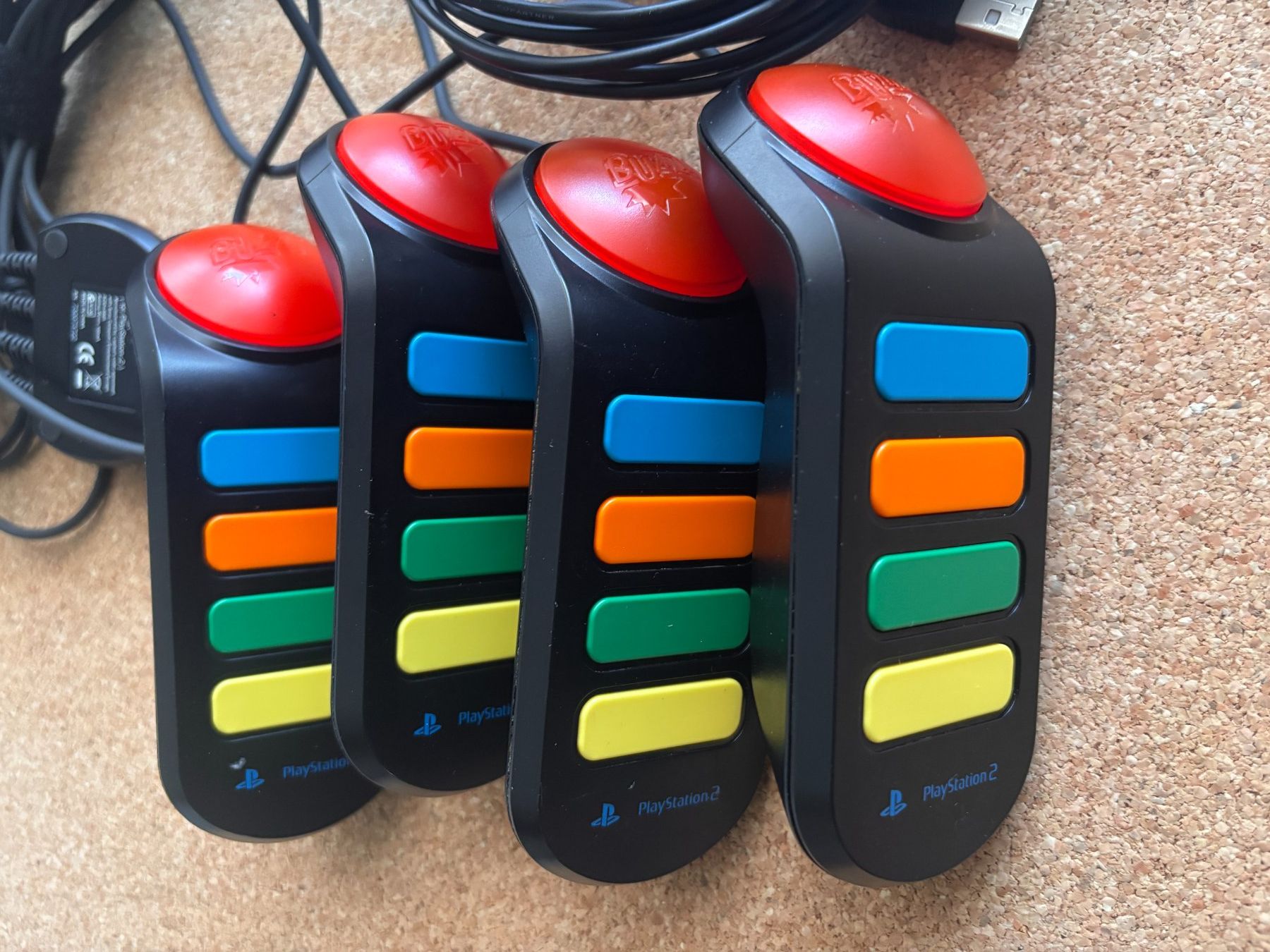Manettes: PS2 4x Buzz Controller + Eye toy Camera – D'occasion à Binningen par samorga21 2