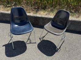 2 Eames ancienne production 1 navy blue et 1 elephant grey