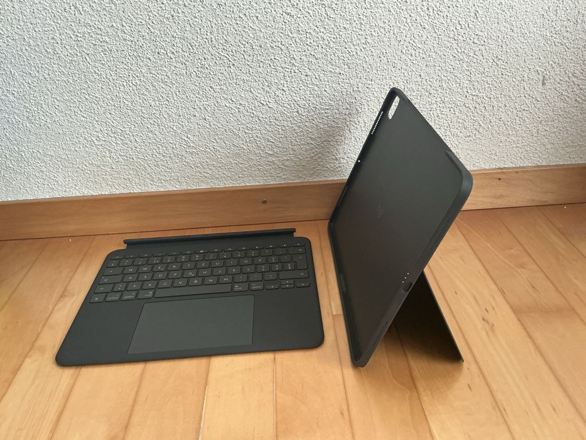 Covers & Borse: Logitech Combo Touch (iPad Pro 13 M4) – Nuovo (secondo la descrizione) da Arbon venduto da Ramon136 4