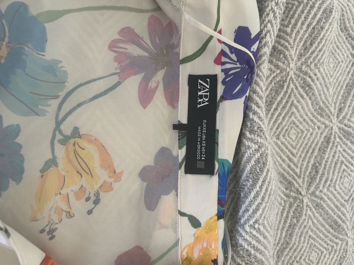 Zara Camicette: Zara Hemd mit floralem Muster/XS – Nuovo (secondo la descrizione) da Aarberg venduto da lep_qc92 3
