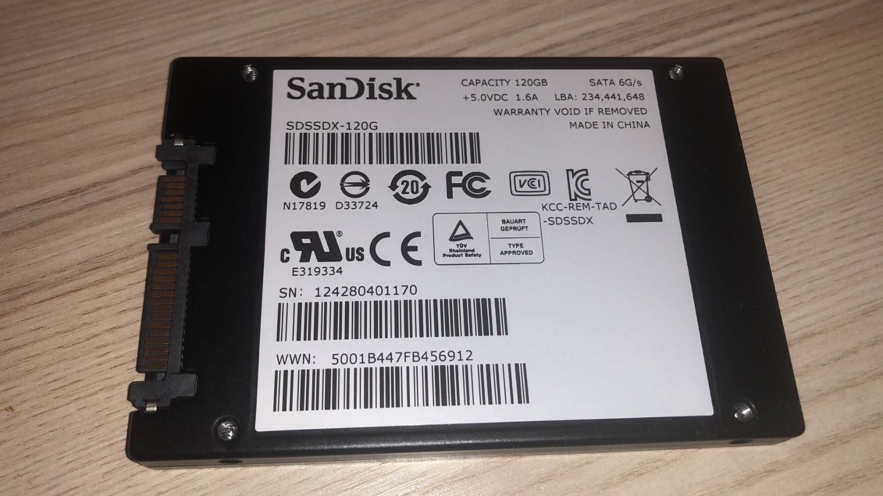 Sandisk Dischi rigidi: Vends ssd Sandisk 120gb – Usato da Corpataux venduto da pfi_27t6 1
