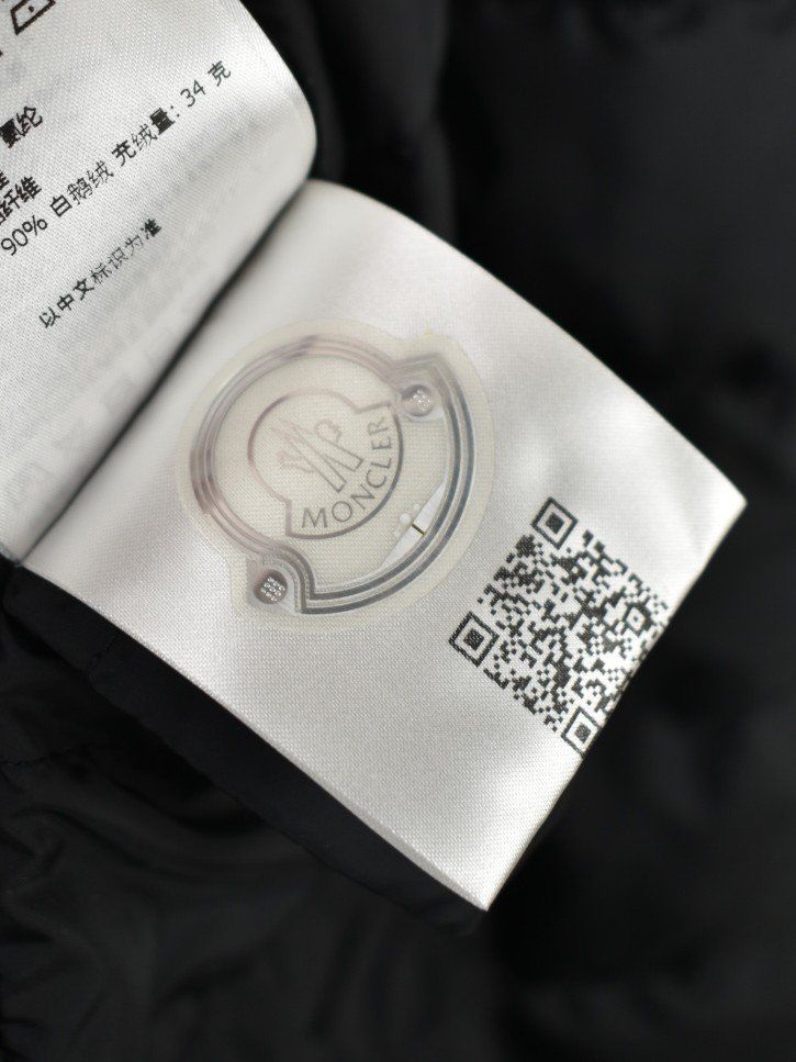 Moncler Jacken: Moncler Daunenjacke / Softshell "Dusler" Gr.2 (46/48) – Neu (gemäss Beschreibung) aus Nürensdorf von 2ND_STORY 7