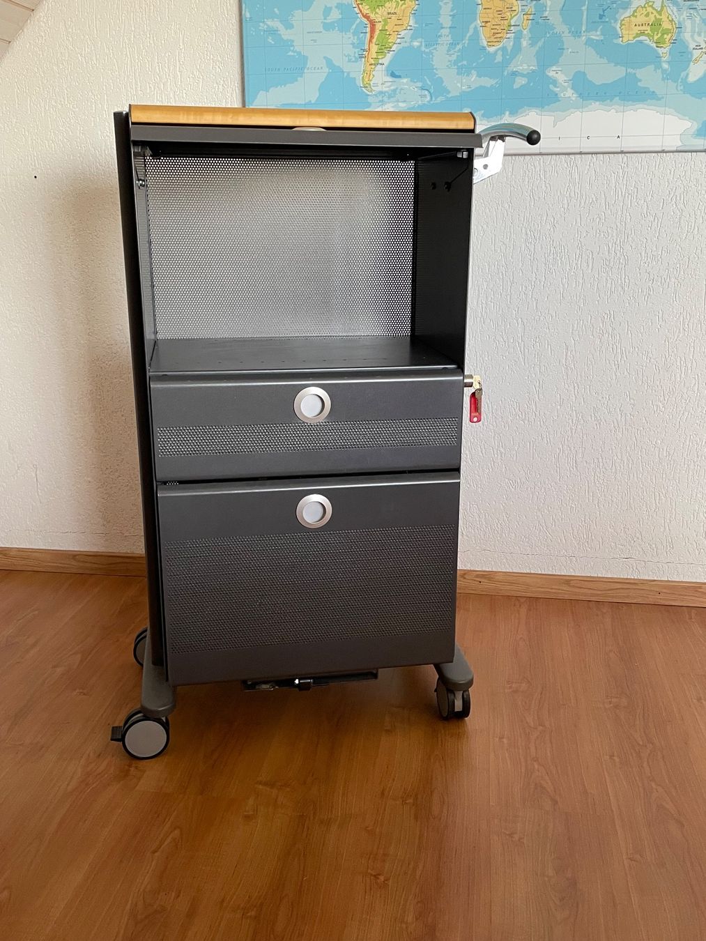 Banconi: Rollcontainer Metall dunkelgrau mit Schubladen gebraucht – Usato da Lanzenneunforn venduto da dan_v6l7 1