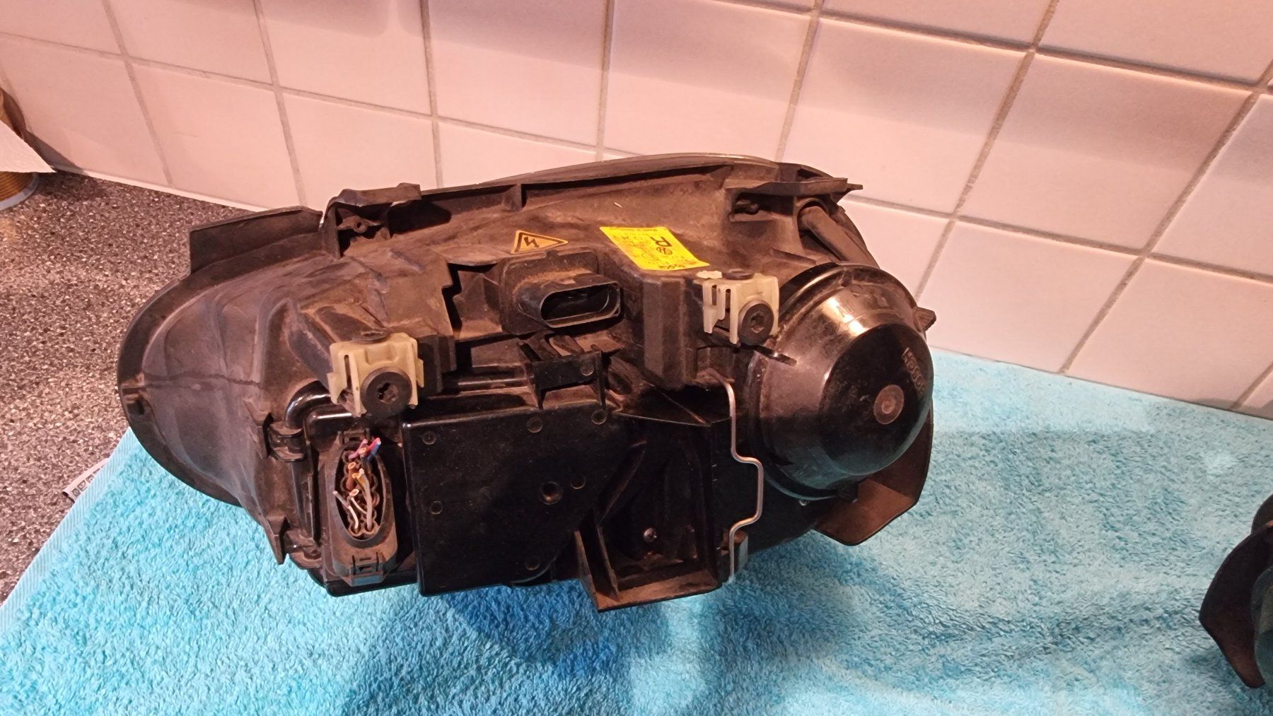 VW Fari: Xenon VW Golf 4 / R32 – Usato da Beinwil am See venduto da BUBSI-CARS64 4