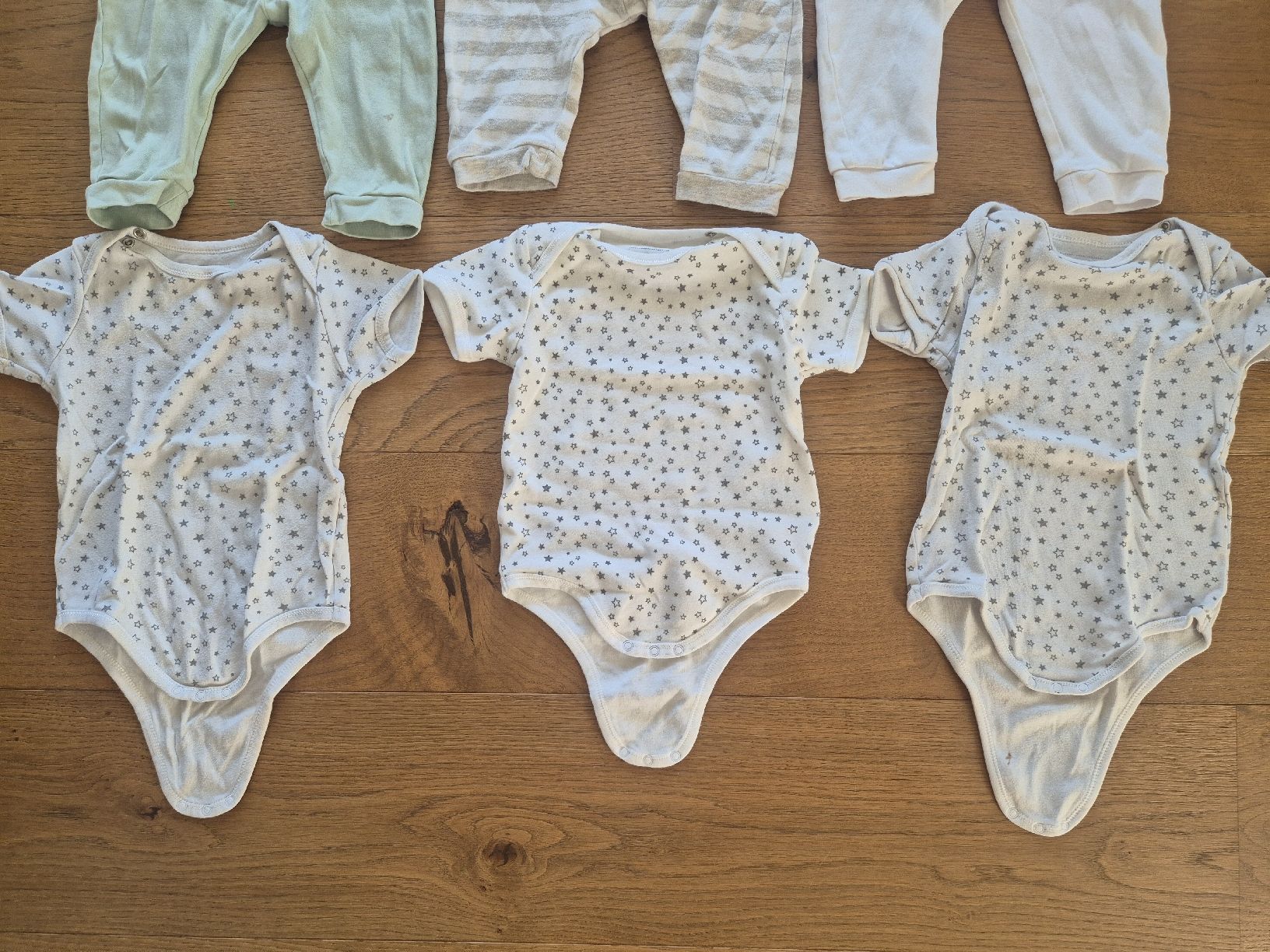 Lotti & Set di vestiti: Kleiderpaket 74/80 – Usato da Kollbrunn venduto da guernsey11 3