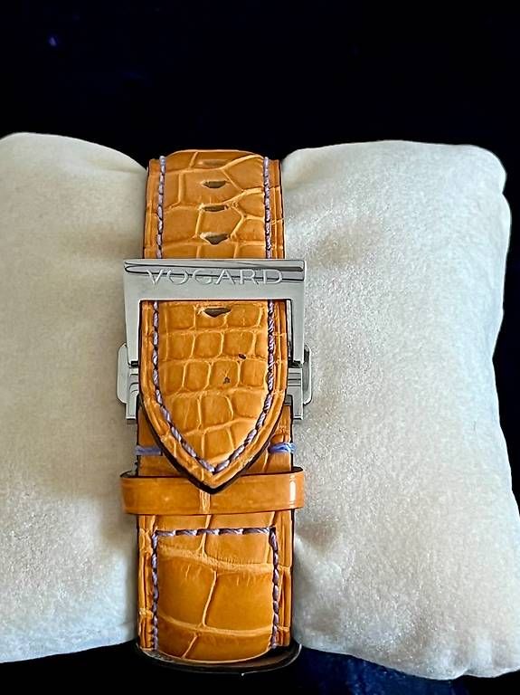 Uhren: Vogard Timezoner Chronograph NOS – Neu (gemäss Beschreibung) aus Kilchberg ZH von Jaysteve 2