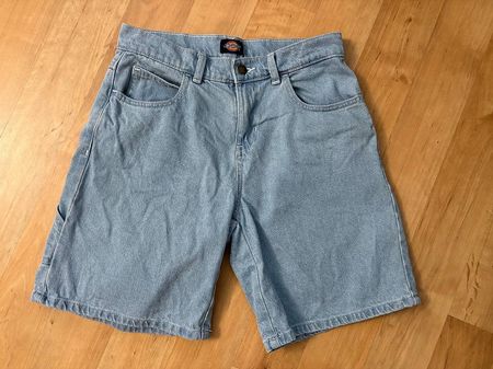 Neu: Jeansshorts DICKIES Gr. 26