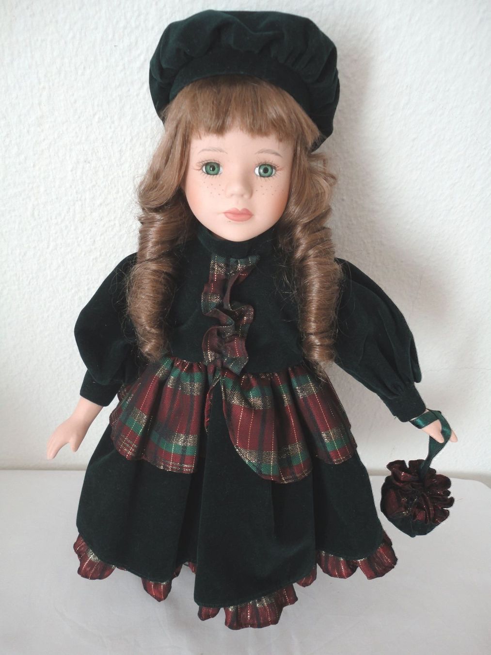 Puppen: Puppe/Sammlerpuppe ca. 38,5cm – Gebraucht aus zürich von parts5060