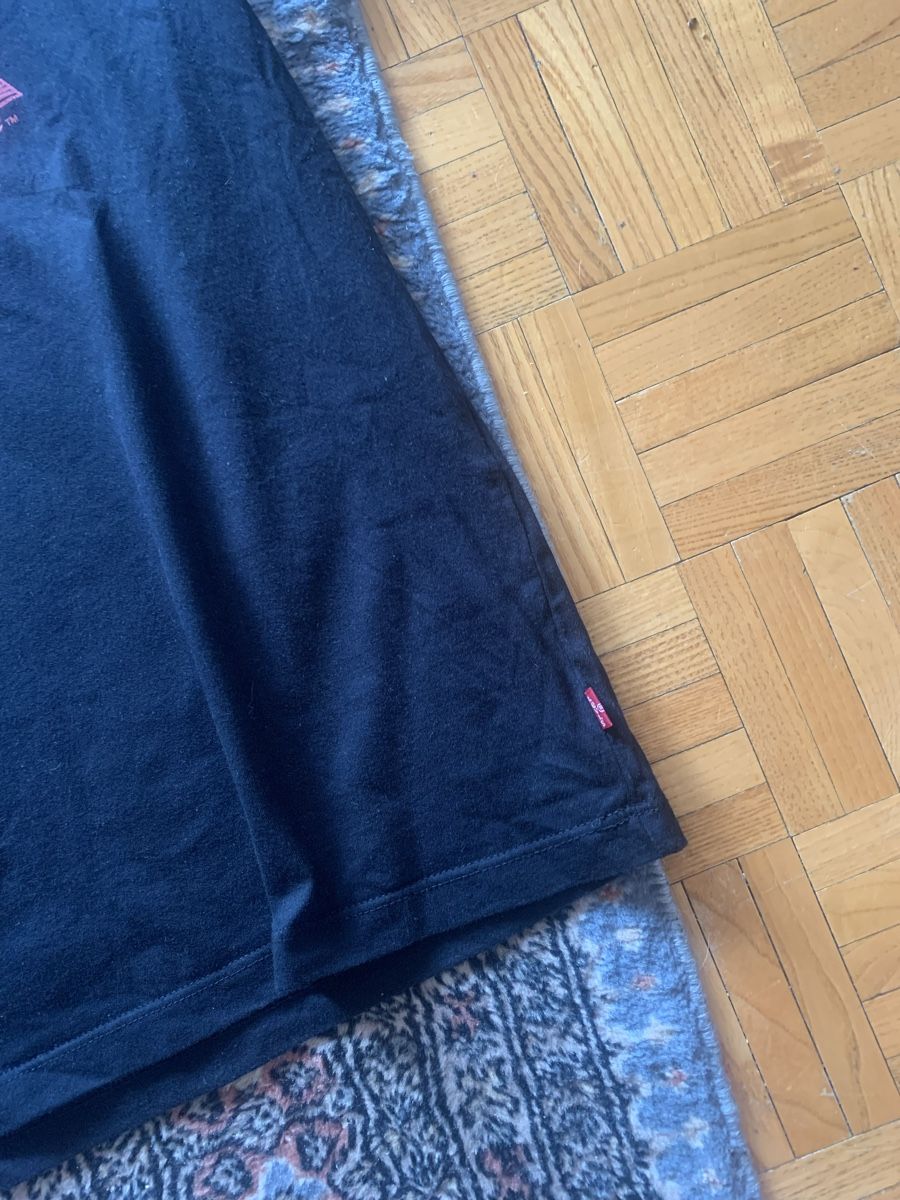 Levi's T-shirts: Levi'S Strauss T.Shirt gr M  – D'occasion à Gutenswil par Bregenzer8610 1