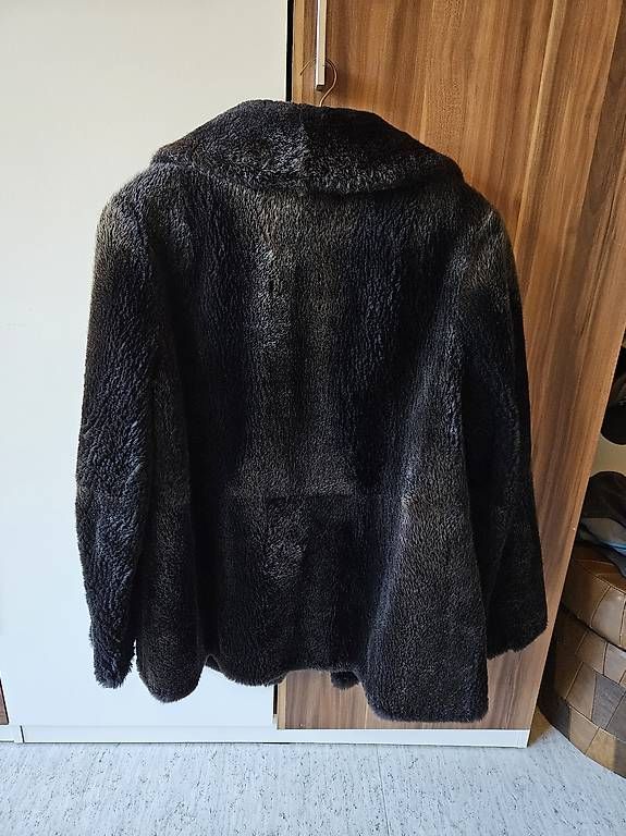 Mäntel: Pelzmantel Pelzjacke Nerz – Gebraucht aus Sisikon von bryke 1