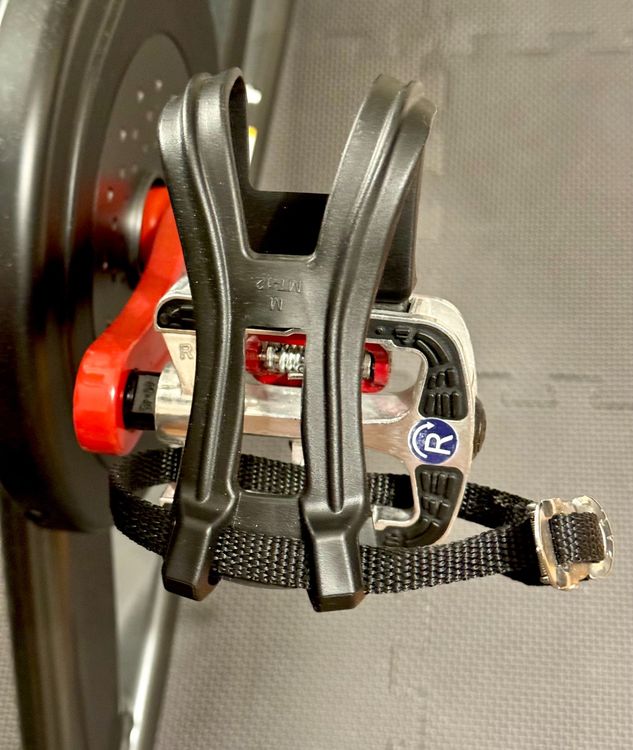 Schwinn 800IC (IC8) Spinning Bike - Top Zustand (Gebraucht) in Zürich ...