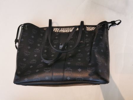MCM Reversible Liz Shopper Schwarz/Weiss