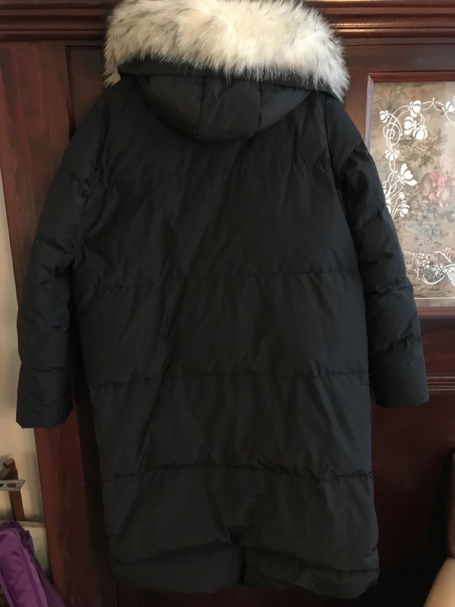 Cappotti: Daunenmantel Wintermantel – Usato da Obfelden venduto da cesarina10 5