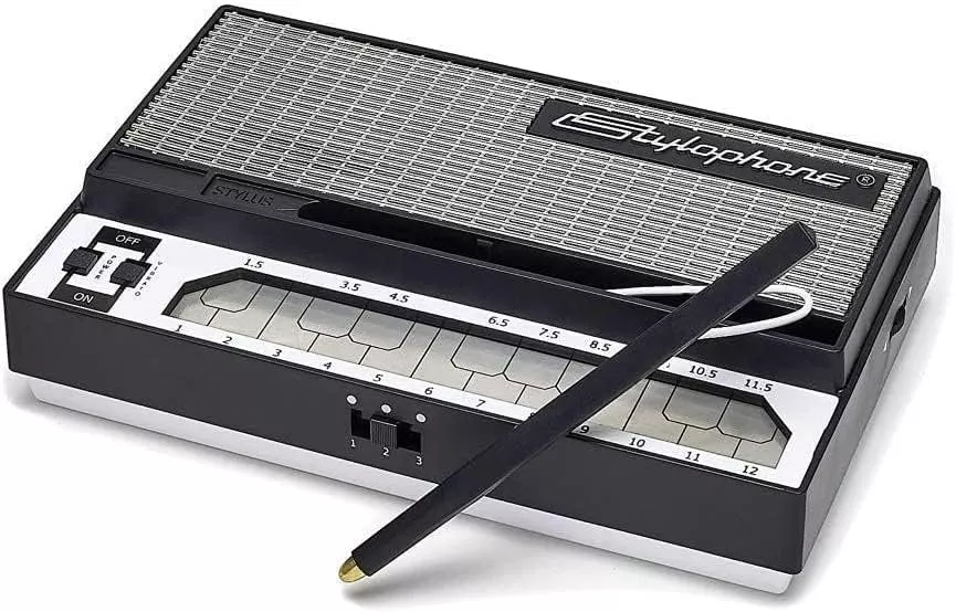 Musikinstrumente: Stylophone – Neu und originalverpackt aus Hundwil von Equiply 4