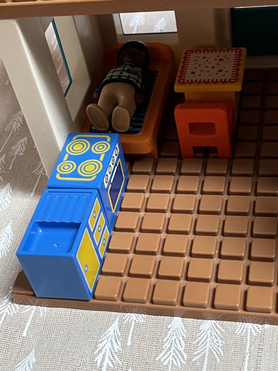 Playmobil Spielzeuge: Maison Playmobil 1.2.3 🏠 – Gebraucht aus La Tour-de-Peilz von Pansy02 7