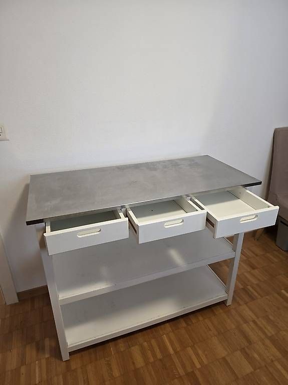 Kommoden: Küchenmöbel, Anrichte – Gebraucht aus Ilanz von kel_9x25 1