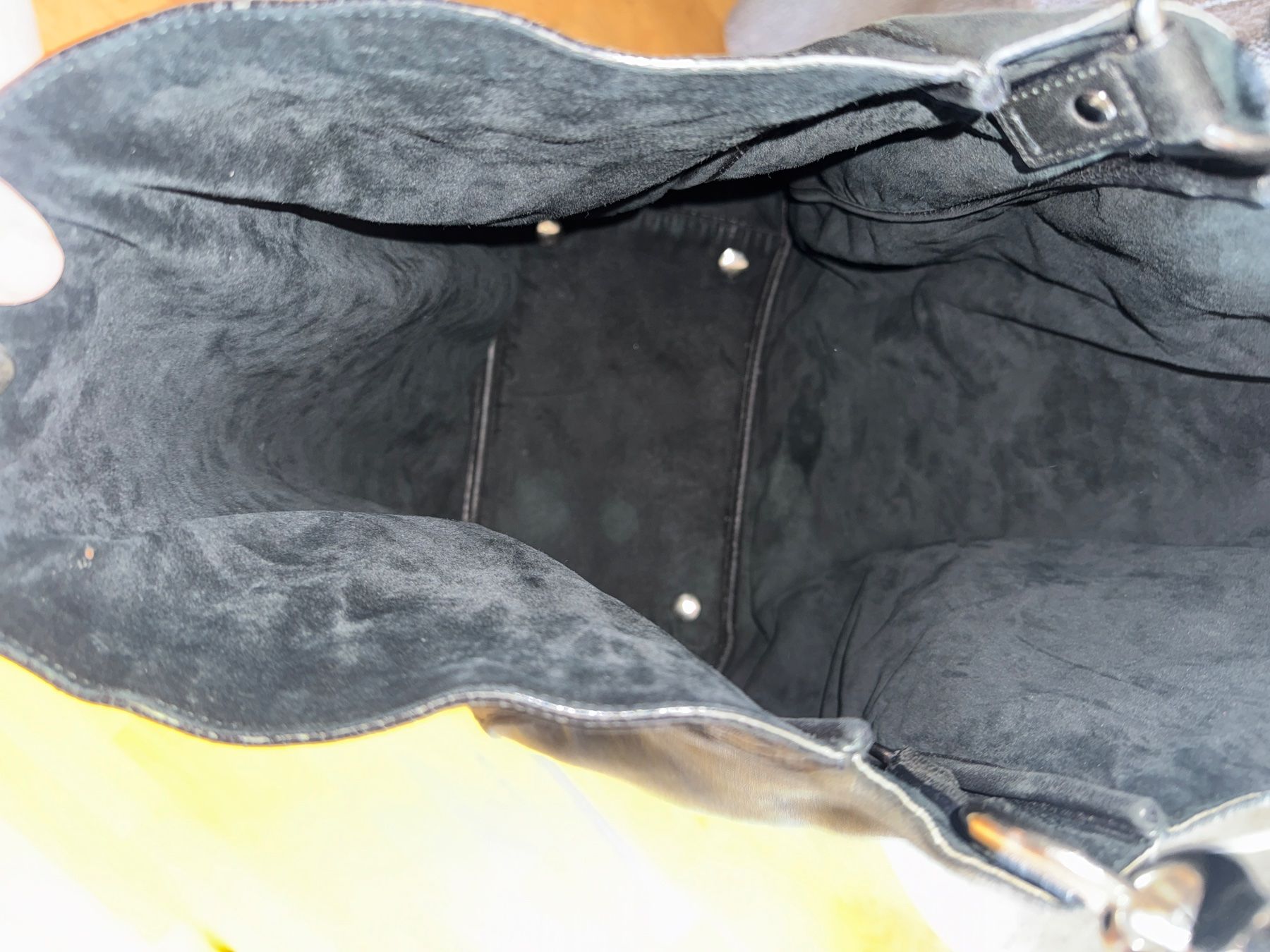Saint Laurent Borse da donna: Ledertasche Yves Saint Laurent ORIGINAL – Usato da Basel venduto da kal_l6ms 5