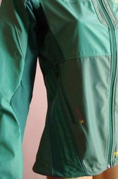 Adidas Giacche: ADIDAS TERREX SOFTSHELL JACKE L   3469 – Nuovo e nell'imballaggio originale da Adliswil venduto da isabela77 3