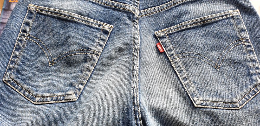 Jeans Levi's 525 bootcut w31 l32 6
