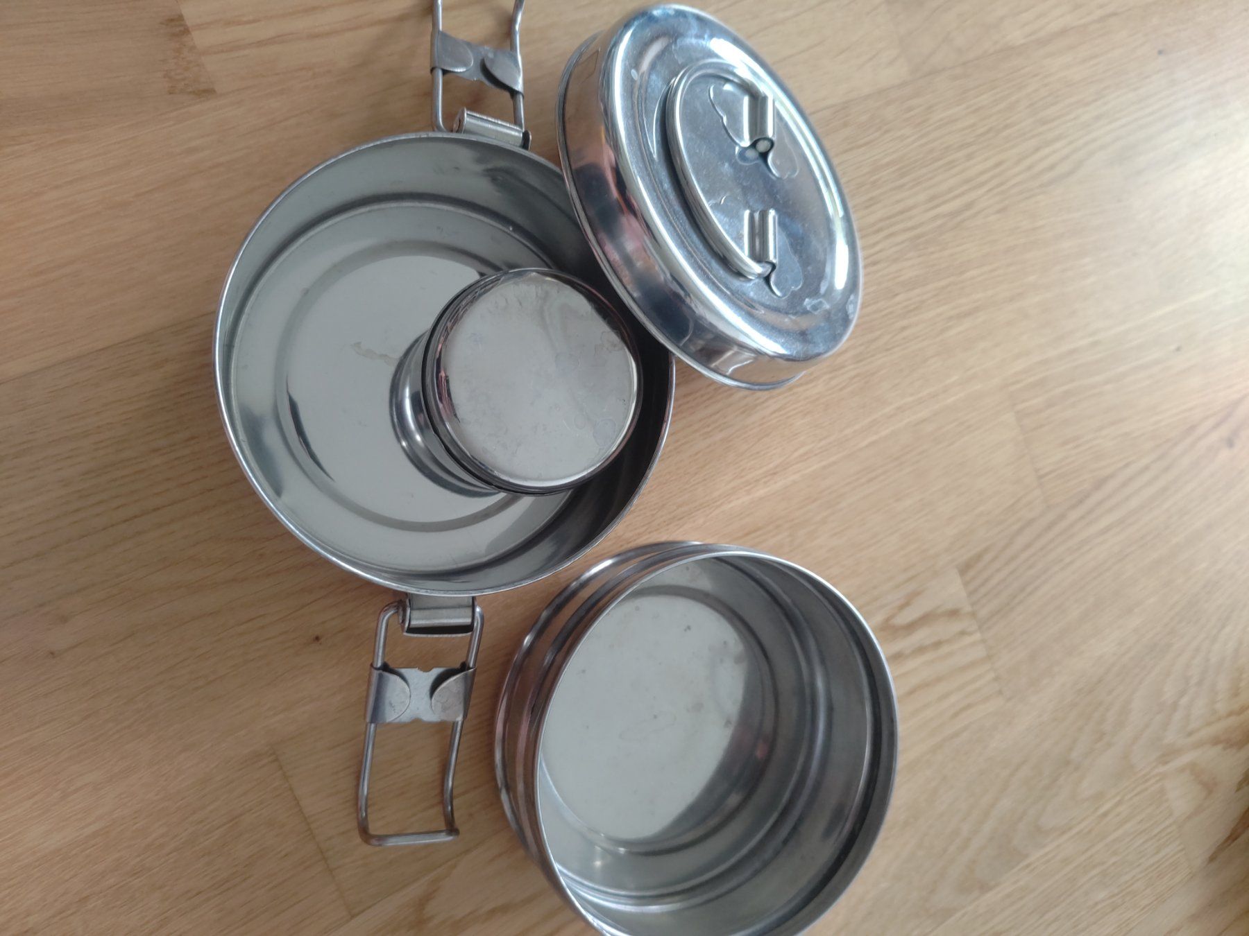 Contenitori & Simili: Food container – Usato da Zürich venduto da jyhl7 1