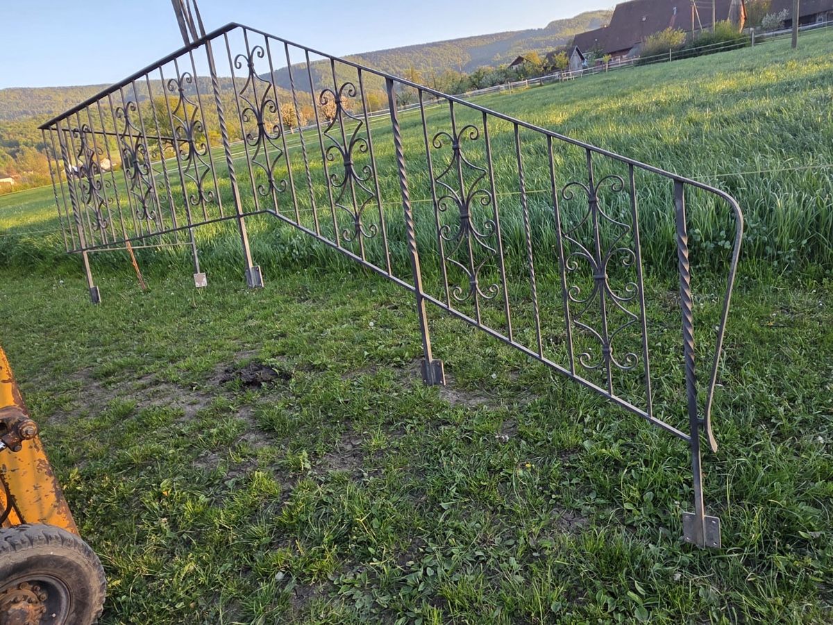 Ringhiere: Metalltreppengeländer – Usato da Rodersdorf venduto da retohauser94 3