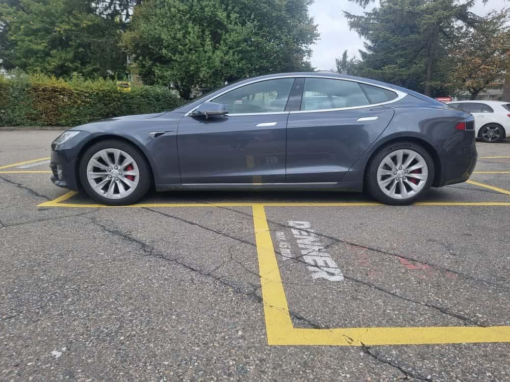 Tesla Automobili: Tesla Model S Performance 2020 Ludicrous Mode – Nuovo (secondo la descrizione) da Embrach venduto da Ilaila94 2