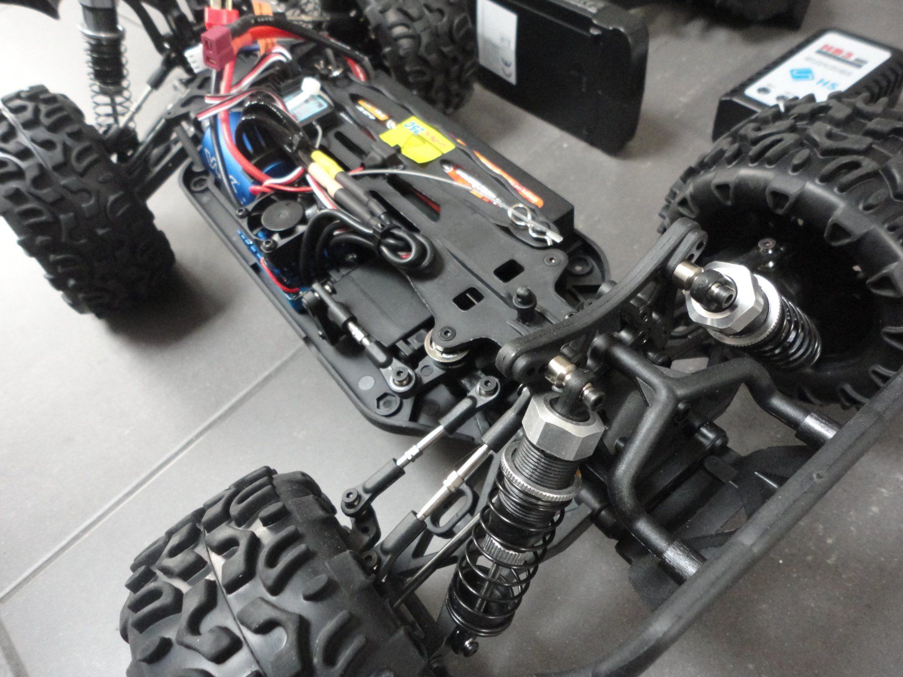 Modellismo RC: Monster Buggy 1:10 ca. 80kmh – Nuovo e nell'imballaggio originale da Horgen venduto da RcModell 7