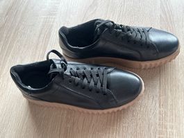Damen Sneaker schwarz mit Schnürung von LLOYD Gr. 38
