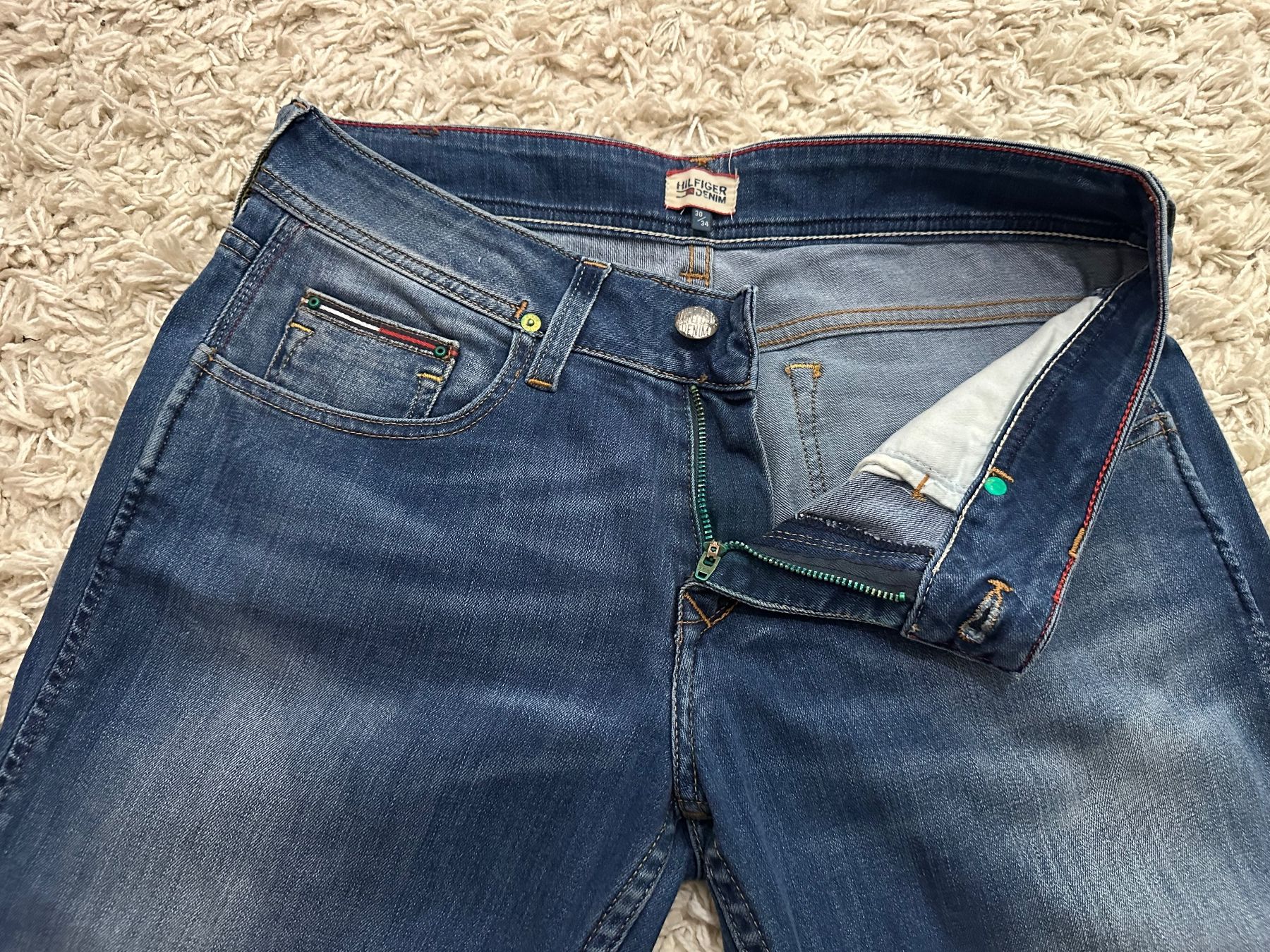 Tommy Hilfiger Jeans: Jeans Tommy Hilfiger Gr.30 – D'occasion à Bern par BrandVilla 4