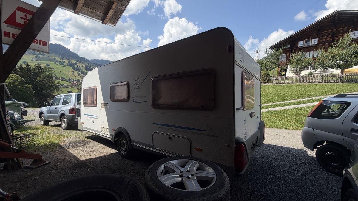 Knaus Camping Fahrzeuge: Wohnwagen Knaus 500 – Gebraucht aus Laupen BE von chartchiw 7