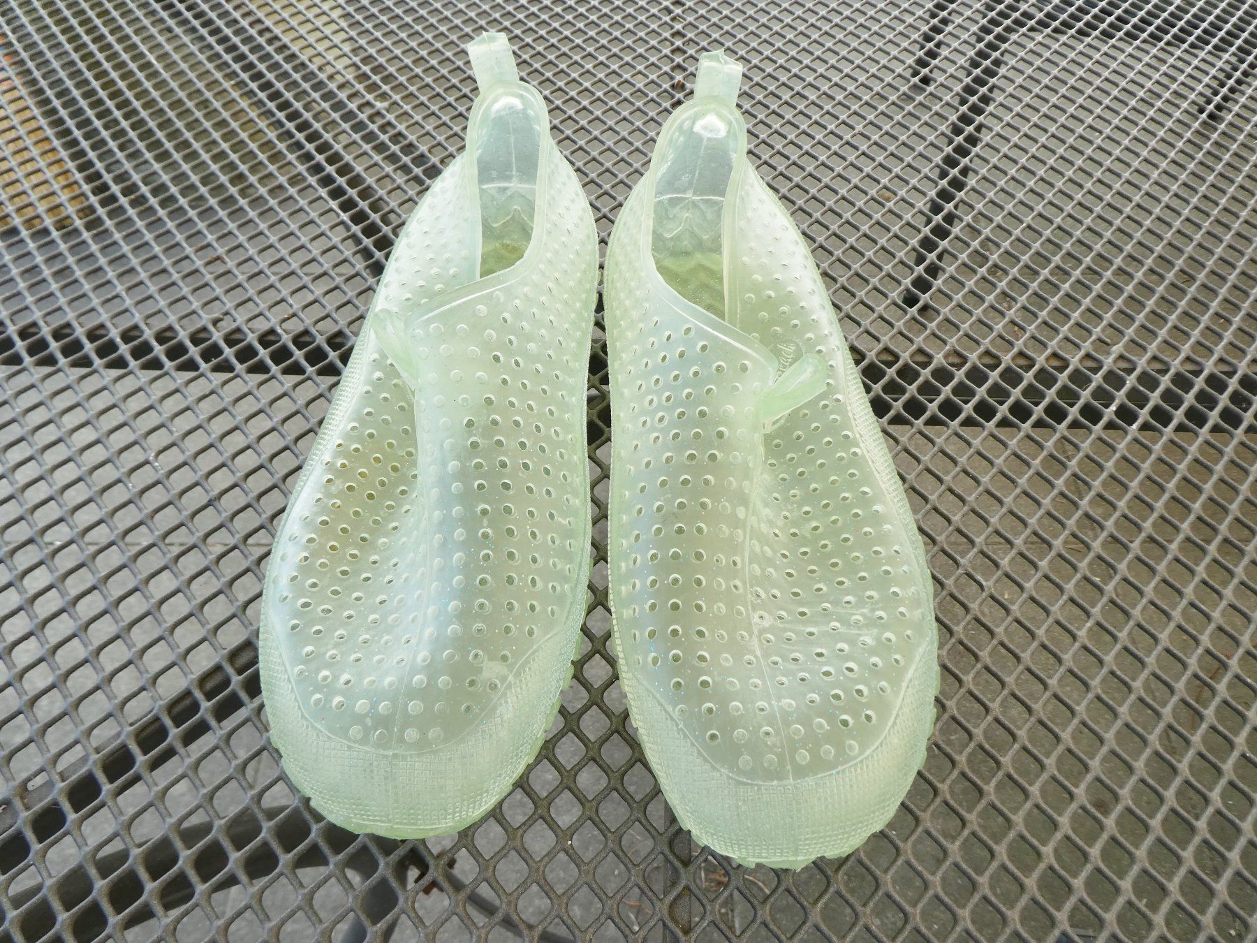 Scarpe da donna: Badeschuhe 37Gr. – Nuovo e nell'imballaggio originale da Siebnen venduto da GluckPilz5684