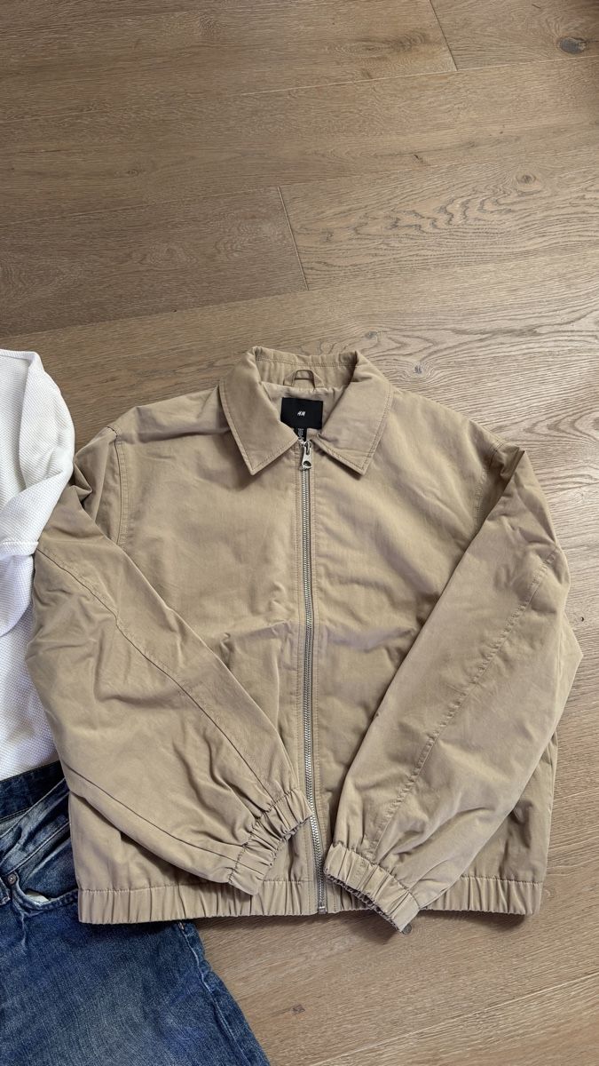 H&M Lotti di vestiti: Herren/Jungen Set Größe M – Nuovo (secondo la descrizione) da Hünenberg See venduto da Schulers 1