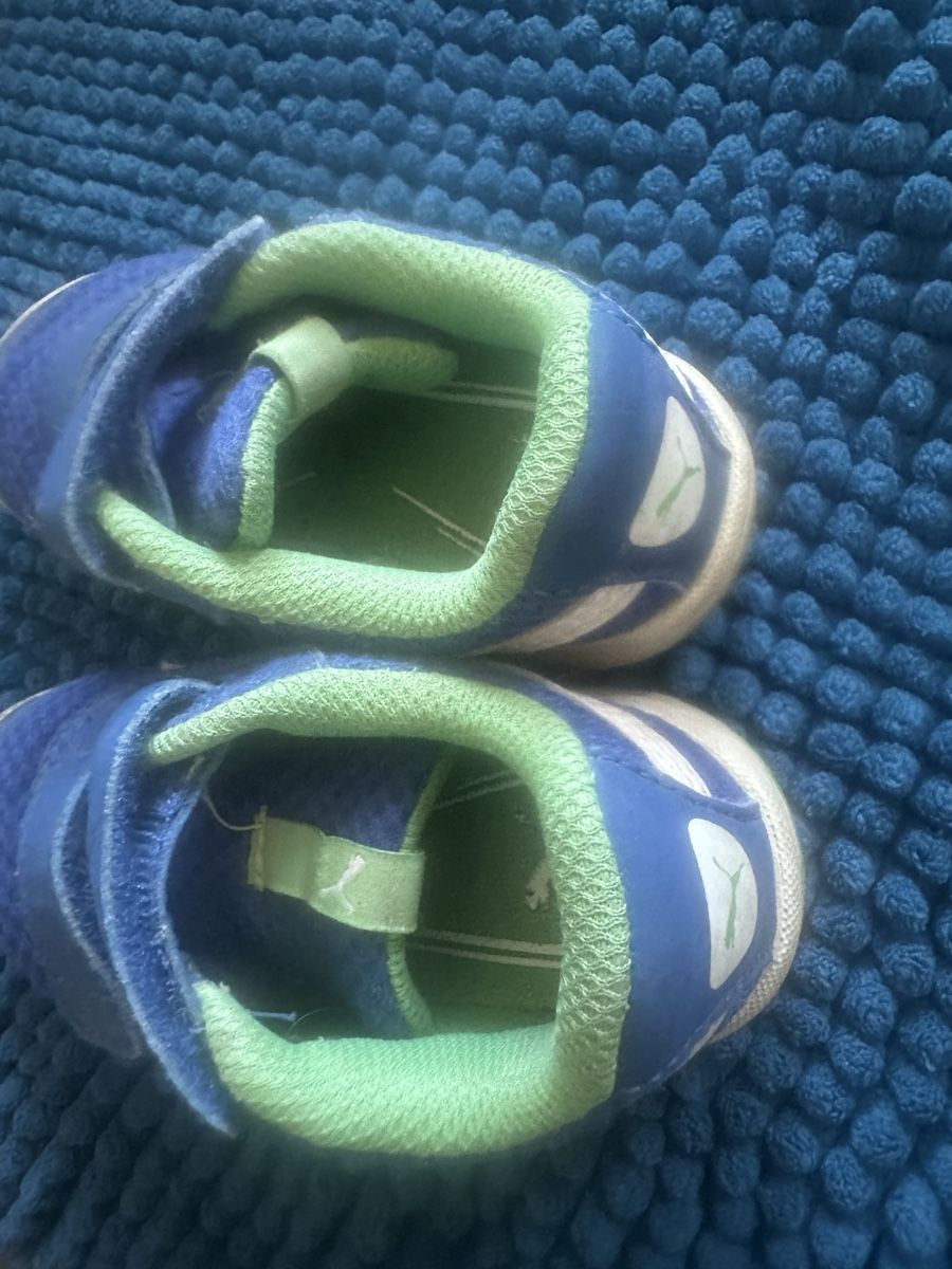 Nike Scarpe per ragazzi: 2 schuhe  Nike / new balance gr 22 – Usato da Uster venduto da bek_v2ct 1