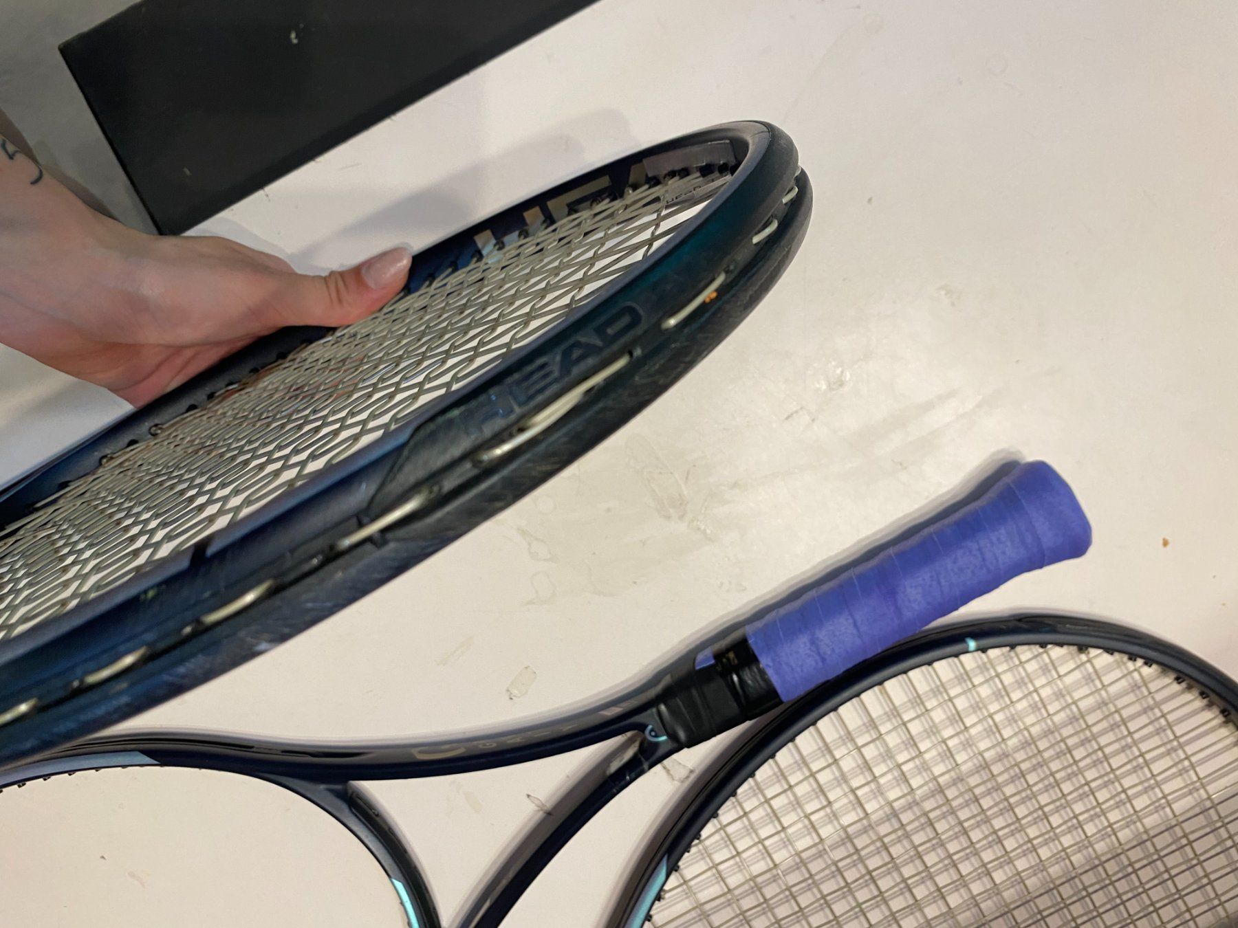 Head Schläger: 3 HEAD GRAVITY TOUR 2023 GRIP 3 – Gebraucht aus lugano von YOYO-TENNIS 2