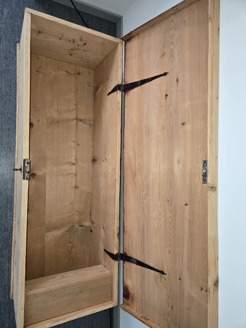 Truhen: Holztruhe – Gebraucht aus Seon von Samstagsumzehn 2