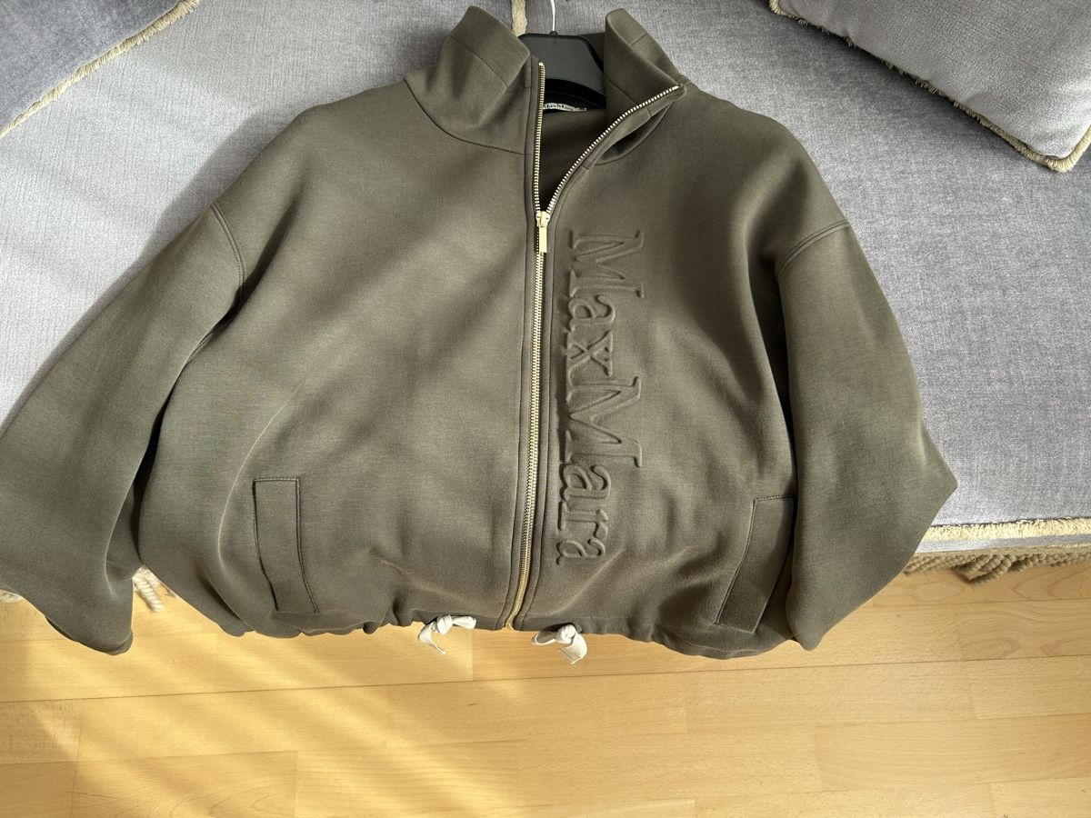Max Mara Jacken: Jacke Sweat Max Mara, olive, Gr. 42 – Gebraucht aus Reinach BL von meinstil 9