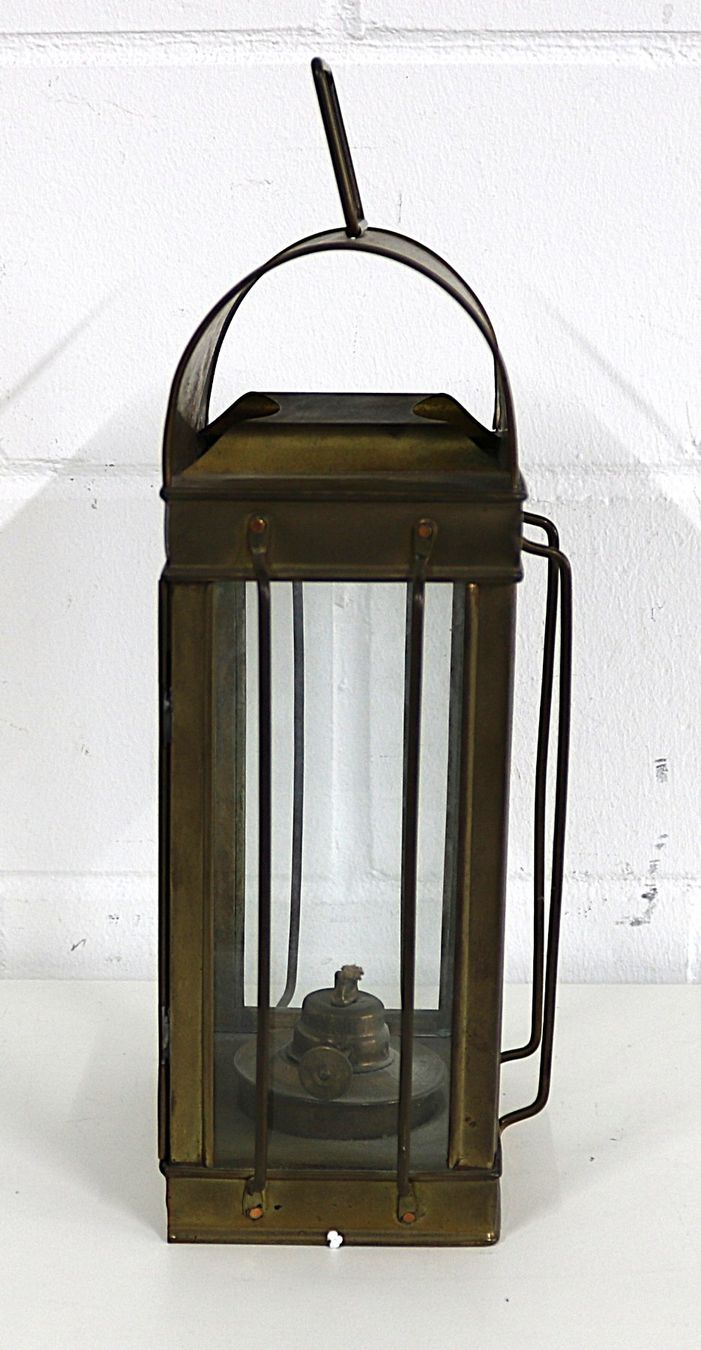 Lampes anciennes: Antike Schiffs-Laterne aus Messing – D'occasion à Volketswil par brockipfannenstil 2