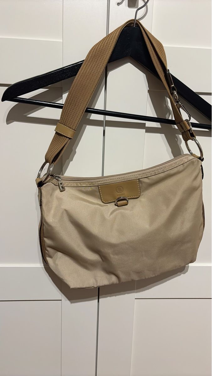 Bogner Borse da donna: Bogner Handtasche beige Nylon wie Neu – Usato da Nänikon venduto da Caro8989