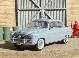 Borgward Isabella Limousine 1957-1961 hellgrau     1:43