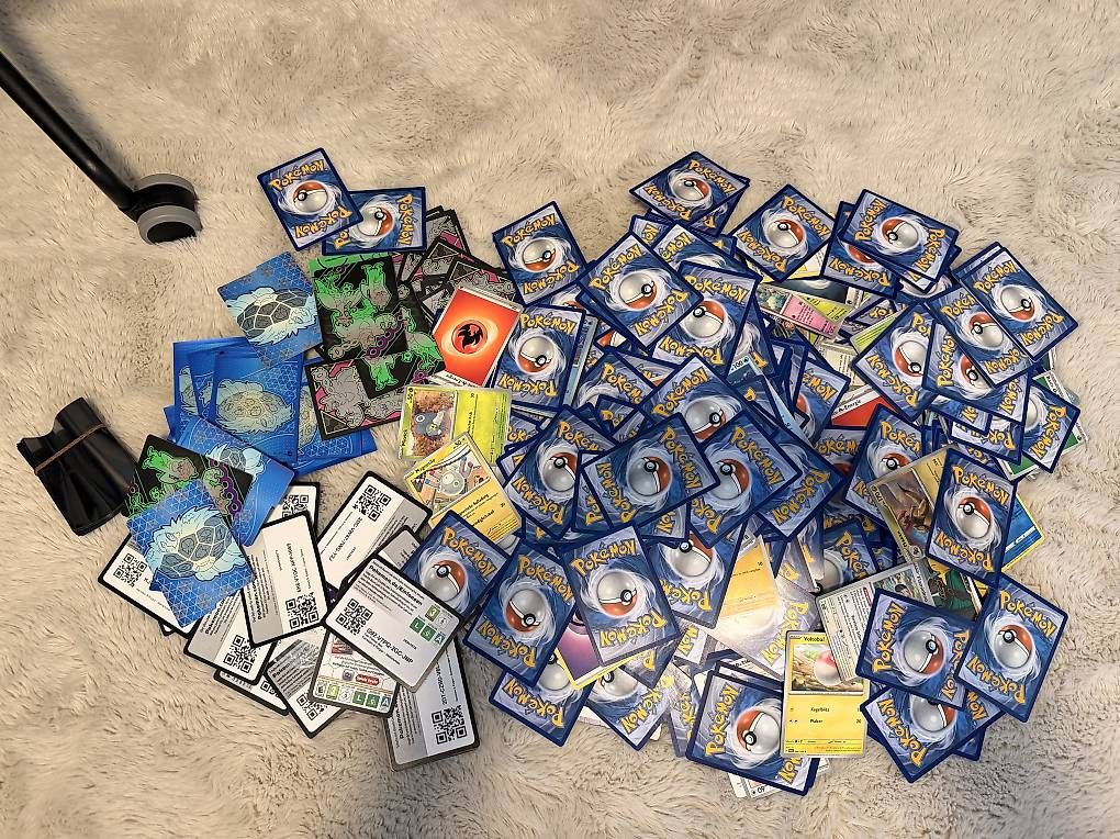 Carte collezionabili: Grosses Pokémon Karten Konvolut / Sammlung – Usato da Adligenswil venduto da TST04