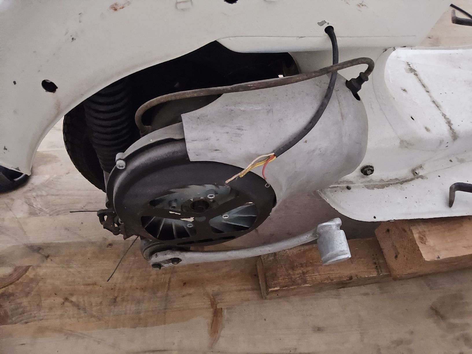 Vespa Scooter: Vespa 1954 – Difettoso da Tägerschen venduto da Amadeus67 4