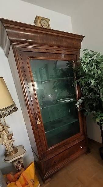 Vitrines:  Vitrine Louis Philippe – D'occasion à Cologny par lob_q9zw 1
