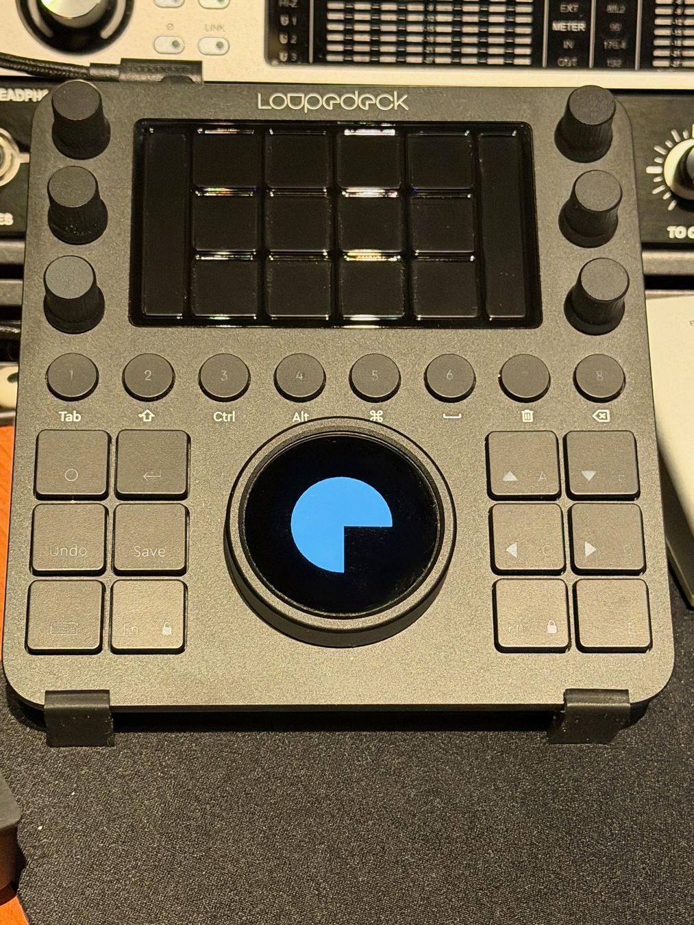 Claviers: Loupedeck CT Controller mit Ableton & Cubase Pro Profiles – Neuf (Voir description) à Gretzenbach par Spacemonk13