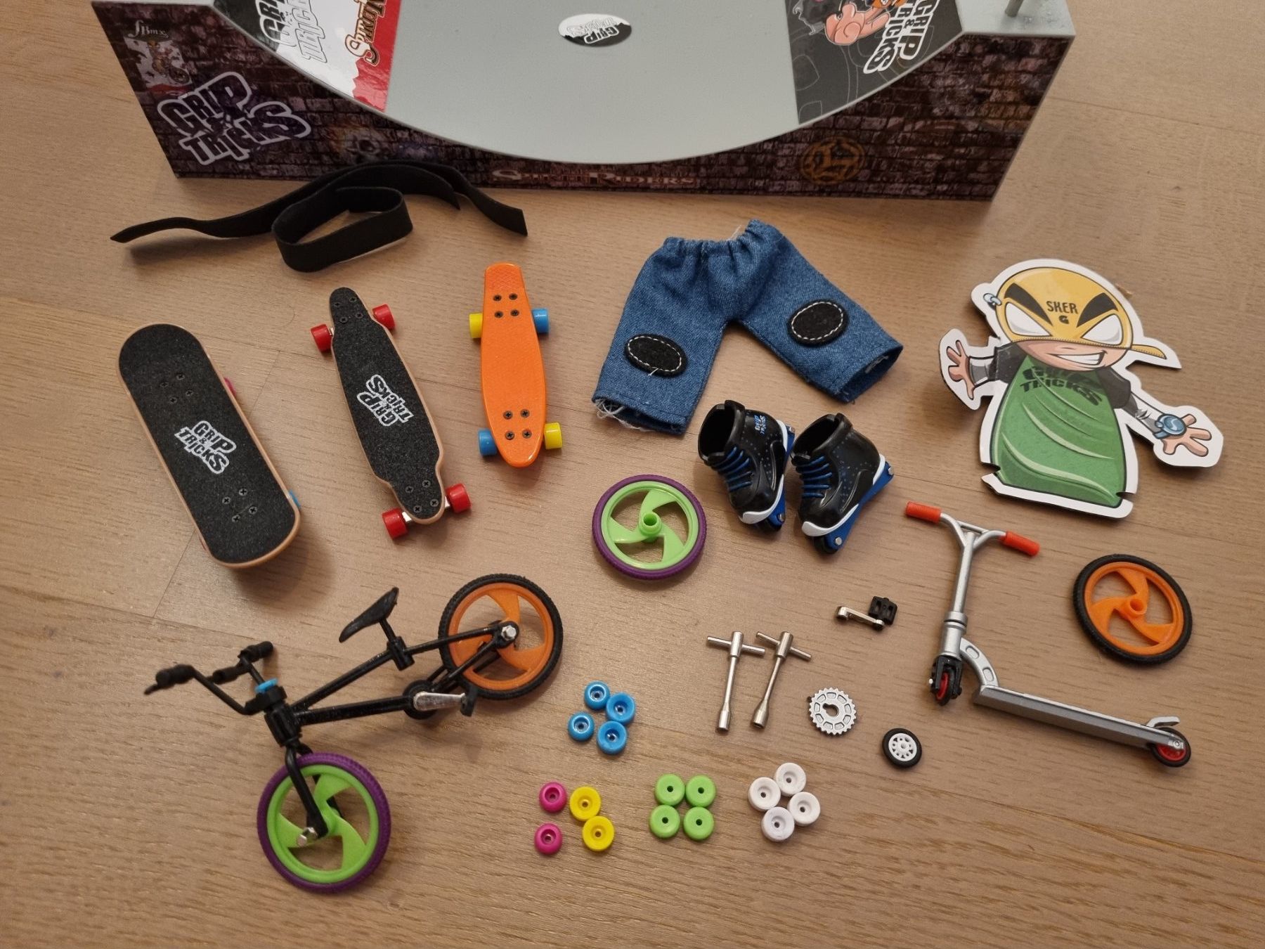 Spielzeuge: Fingerboard Grip & Tricks Xtreme Rider Set – Gebraucht aus Wiesendangen von kauftipp 1