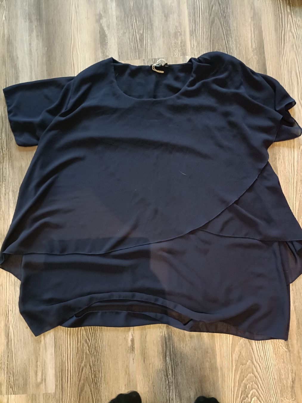 Top: Too Grm XL – Nuovo (secondo la descrizione) da Tenniken venduto da Pasci1990