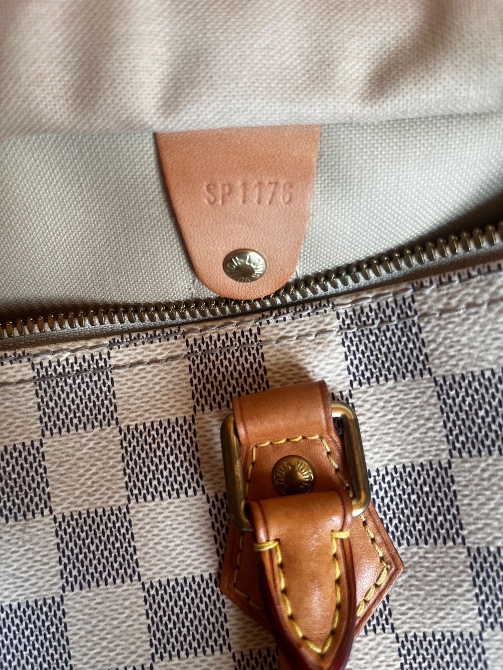 Louis Vuitton Sacs: Louis Vuitton – Neuf (Voir description) à St. Gallen par Viste 7