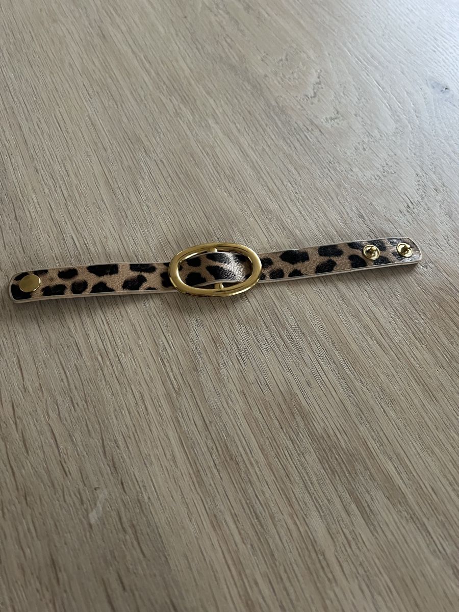Bracciali & Braccialetti: Armband Leo – Nuovo e nell'imballaggio originale da Erlenbach ZH venduto da Karinsylvester 1