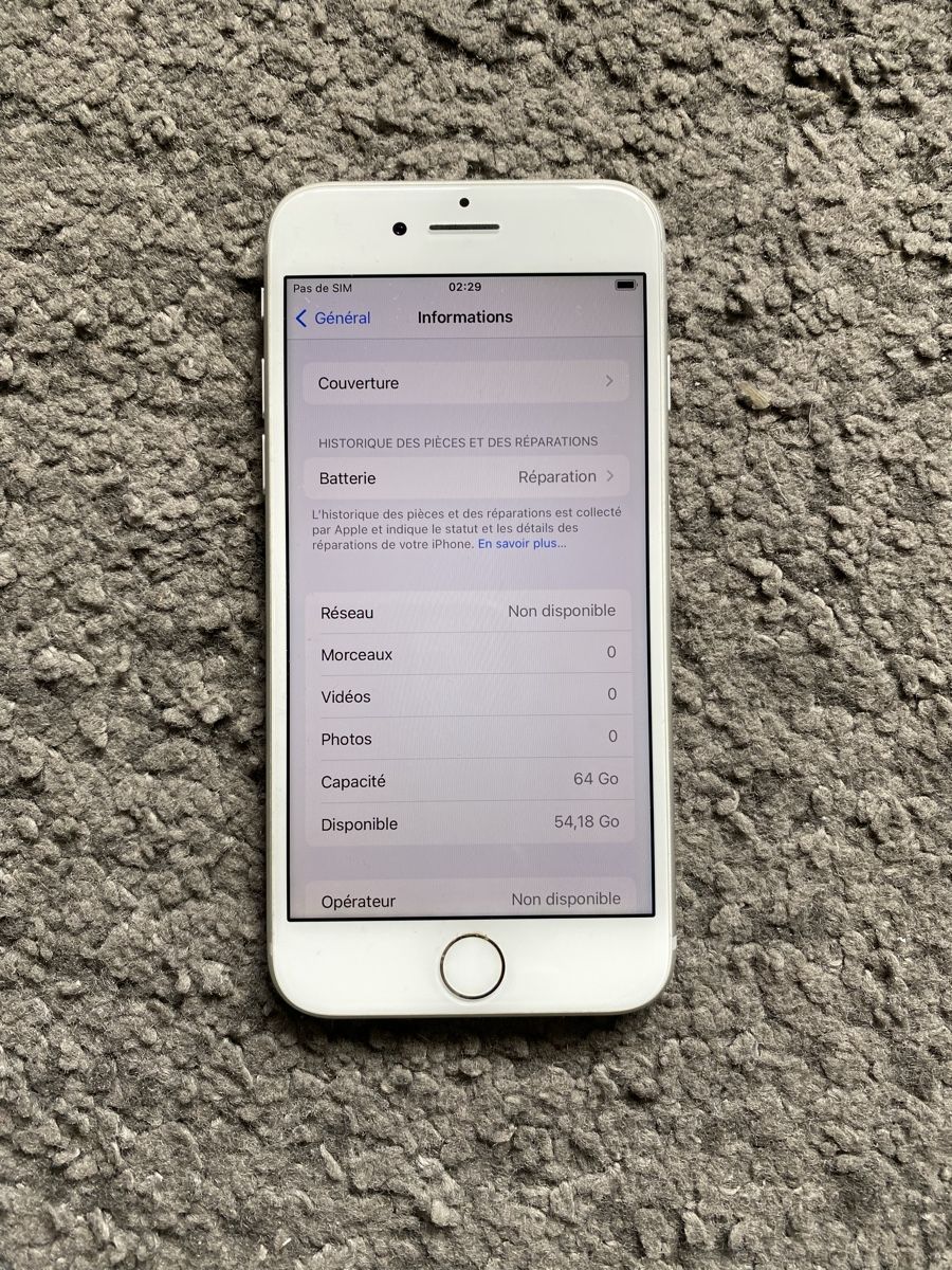 Apple Telefoni cellulari / Smartphones: iPhone 8 blanc 64Go impeccable N.14 – Nuovo (secondo la descrizione) da Genève venduto da eth_6qs6 3
